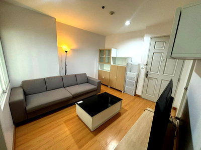 Condos for rent : R009/For Rent: Life @ Ratchada - Suthisan 45 Sq.m. Unit Only 10 Meters from MRT Sutthisan