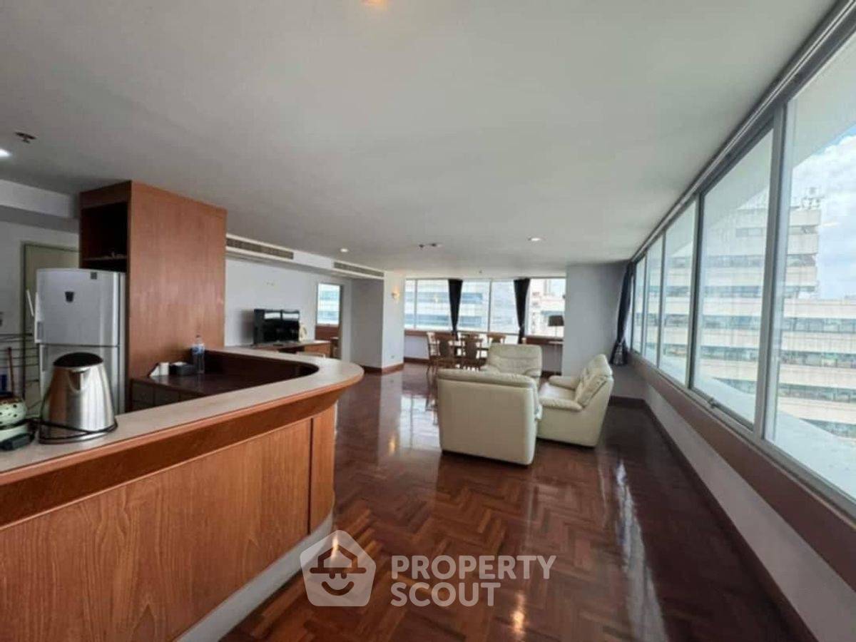 รูป คอนโด 2-ห้องนอน ที่ อโศก เพลส ใกล้ MRT สุขุมวิท (ID 2661476) - รูปที่ 2/16