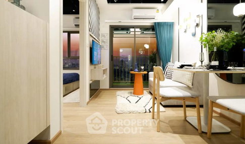 คอนโด 2-ห้องนอน ที่ เอสเซ็นท์ บางนา ใน บางนาเหนือ (ID 2188293)