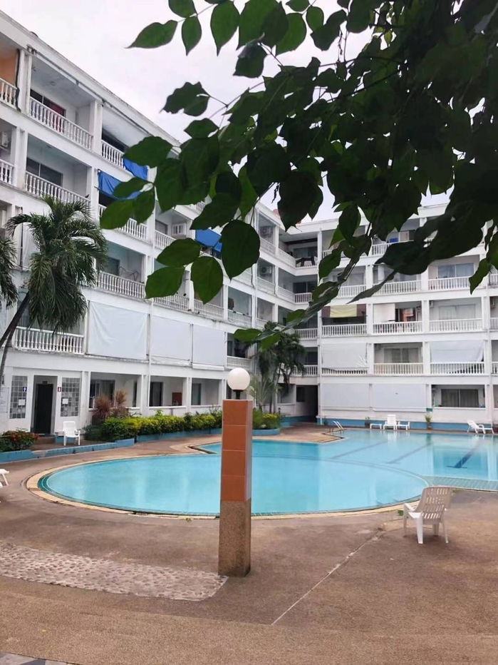 picture The Majestic condominium, Studio - 9/11