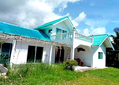 Houses for sale Chiang Rai : Two-story detached house for sale, 159.1 square wah (near Pa Daed train station), Soi Thung Sri Thong 3, Rong Chang, Pa Daed, Chiang Rai