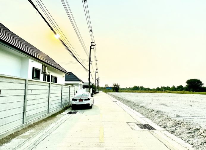 Land for sale, 100 sq wah, Bang Kapi