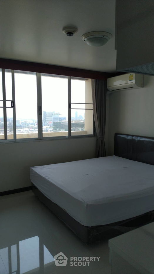 รูป คอนโด 1-ห้องนอน ที่ มอนเทอเรย์ เพลส สุขุมวิท 16 ใกล้ MRT ศูนย์การประชุมแห่งชาติสิริกิติ์ (ID 33474) - รูปที่ 6/9