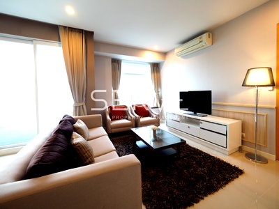 Condos for rent : 🔥2 Beds Large Room City View Luxury Room Fully Furnished Good Location Close To MRT Petchaburi  @ Circle Condominium