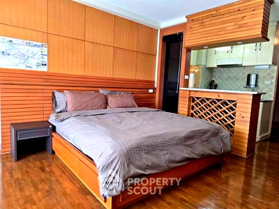 Condos for sale 700 Year Sports Arena Chiang Mai : 1-BR Condo at Hillside Condo 4 in Chang Phueak (ID 2505064)