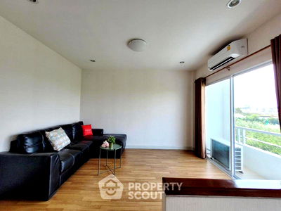 Townhouses for rent Bangkok : 3-BR Townhouse in Sanambin (ID 1725030)