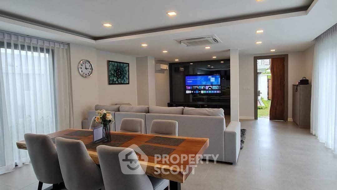 รูป คอนโด 4-ห้องนอน ที่ เซเรนิตี้ เรสซิเดนซ์ จอมเทียน ใกล้ เมืองพัทยา (ID 2362262) - รูปที่ 6/13