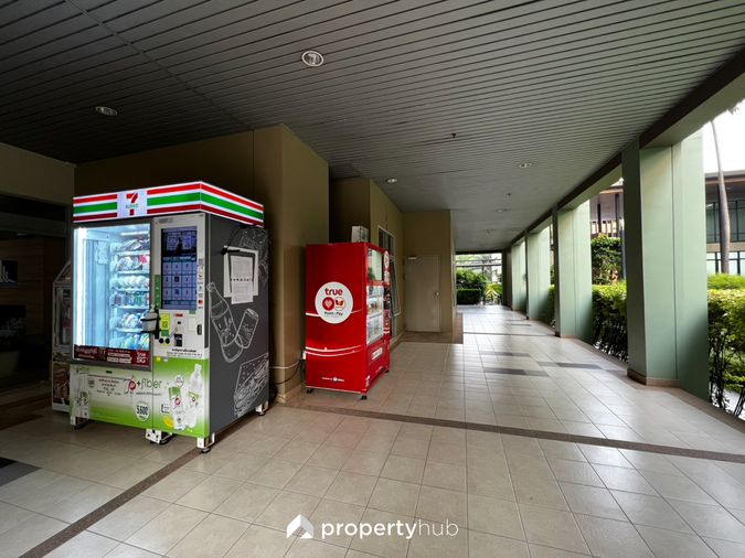 Lumpini Place Ratchayothin