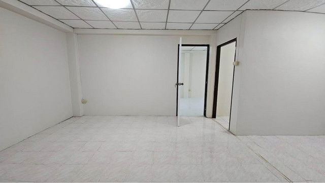 รูป HR3218ให้เช่าพื้นที่ขนาด 69 ตร.ว. ทำเลศักยภาพ (พหลโยธิน 54/1) เหมาะทำเป็นคลังสินค้า ทำสำนักงาน (Office) ที่จอดรถเยอะ 4-6 คัน - รูปที่ 12/12