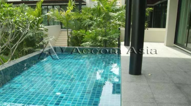 รูป 🔼🔽 AccomA 📩  4 BR House @Luxury House with private pool in Ekkamai (1915142) - รูปที่ 2/9