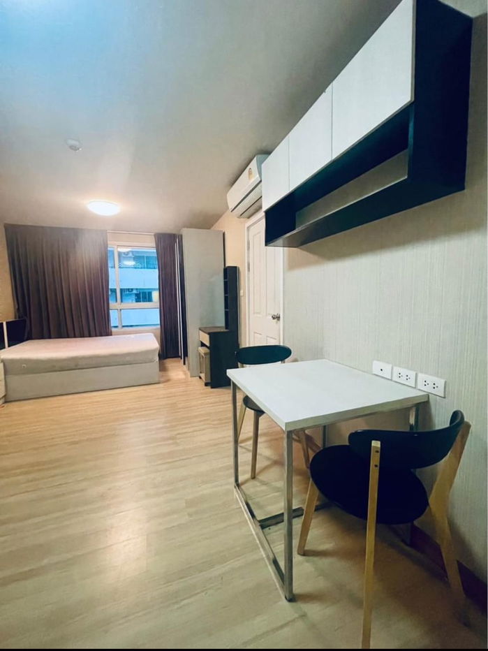 picture  Plum condo Paholyothin89 for rent  - 6/11