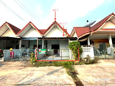 Townhouses for sale Si Racha Chonburi : TOWN HOUSE for sale  Bung Si Racha Chonburi
