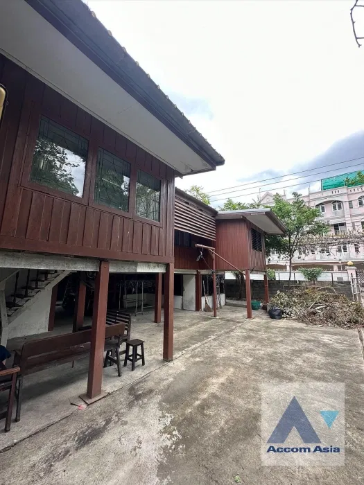 picture 🔼🔽 AccomA 📩 0 BR House in Khlong Tan Nuea (AA39585) - 1/2