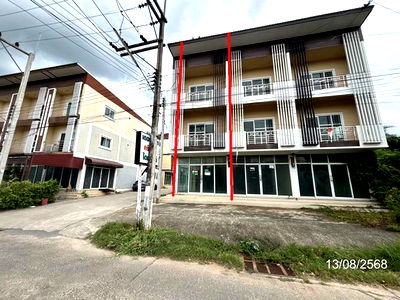 Shophouses for sale Nakhon Ratchasima : SHOP HOUSE for sale  Cho Ho Muang Nakhon Ratchasima Nakhon Ratchasima