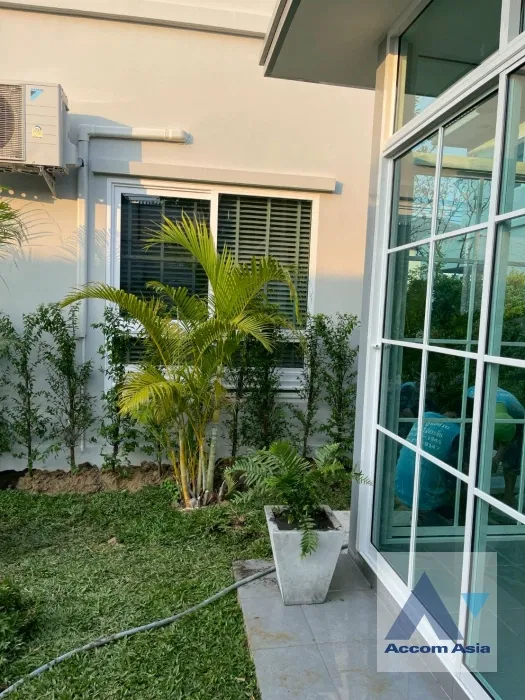 รูป 🔼🔽 AccomA 📩  Modern house with soft interior and greenery view in Pattanakarn (AA43473) - รูปที่ 15/15
