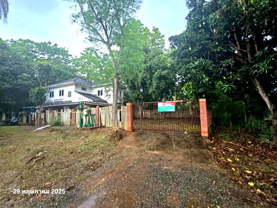 Houses for sale Uttaradit : HOME for sale  Phai Lom Laplae Uttaradit