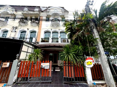 เช่าทาวน์โฮม แอร์พอร์ต ลิงค์ บ้านทับช้าง : 🏡✨ปล่อยเช่าบ้าน 3 ชั้น The Metro Rama 9 3 ห้องนอน 3 ห้องน้ำ หลังมุม ทำเลศักยภาพ พระราม 9 ✨🏡