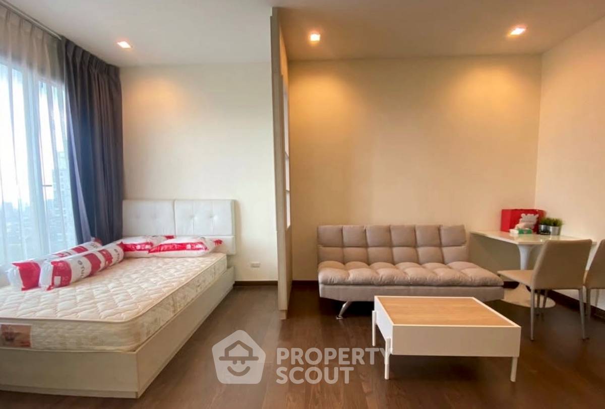 รูป คอนโด สตูดิโอ ที่ คิว อโศก ใกล้ MRT เพชรบุรี (ID 2614865) - รูปที่ 2/8