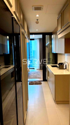 Condos for rent : 🔥1 Bed Large Room City View Fully furnished Good Location Close to BTS & ARL Phaya Thai 500 m.  @ XT Phayathai 