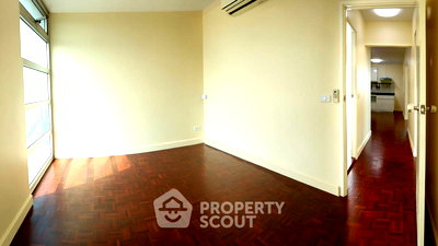 ขายคอนโด : คอนโด 3-ห้องนอน ที่ เลควิวคอนโดมิเนียม อาคารเจนีวา ใน บ้านใหม่ (ID 2535633)