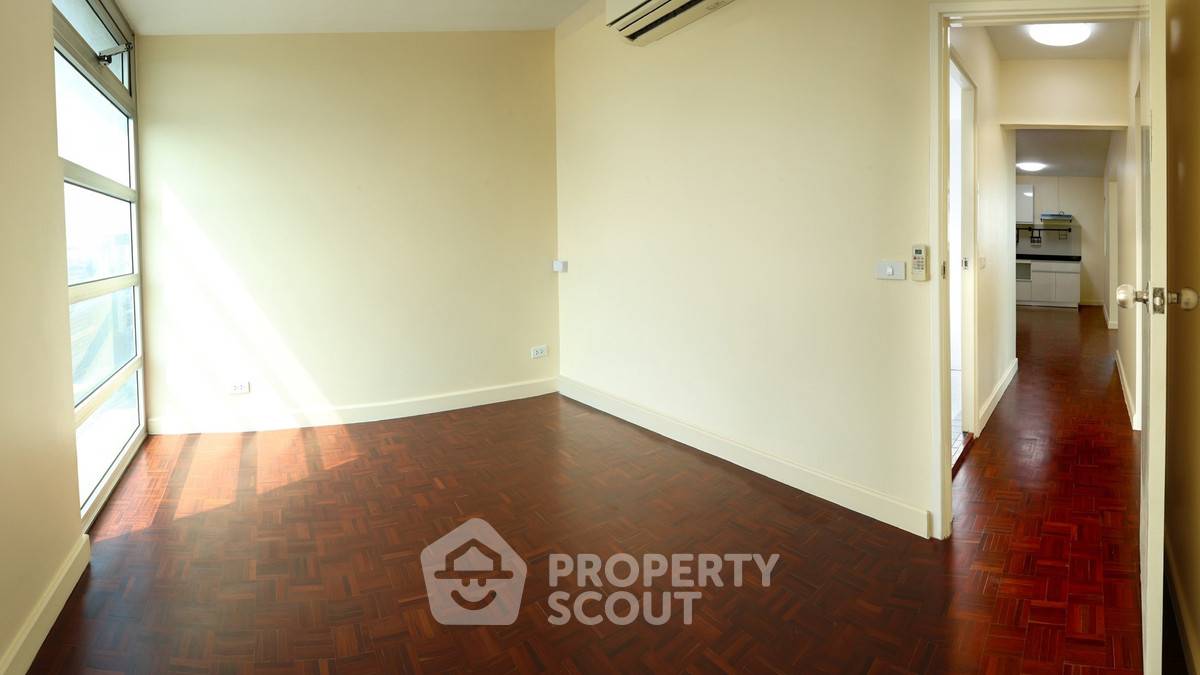 รูป คอนโด 3-ห้องนอน ที่ เลควิวคอนโดมิเนียม อาคารเจนีวา ใน บ้านใหม่ (ID 2535633) - รูปที่ 1/6