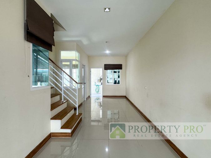 ขายทาวน์โฮม 3 ห้องนอน 150 ตร.ม. 17.2 ตร.ว. โกลเด้น ทาวน์ ๓ ลาดพร้าว - เกษตรนวมินทร์