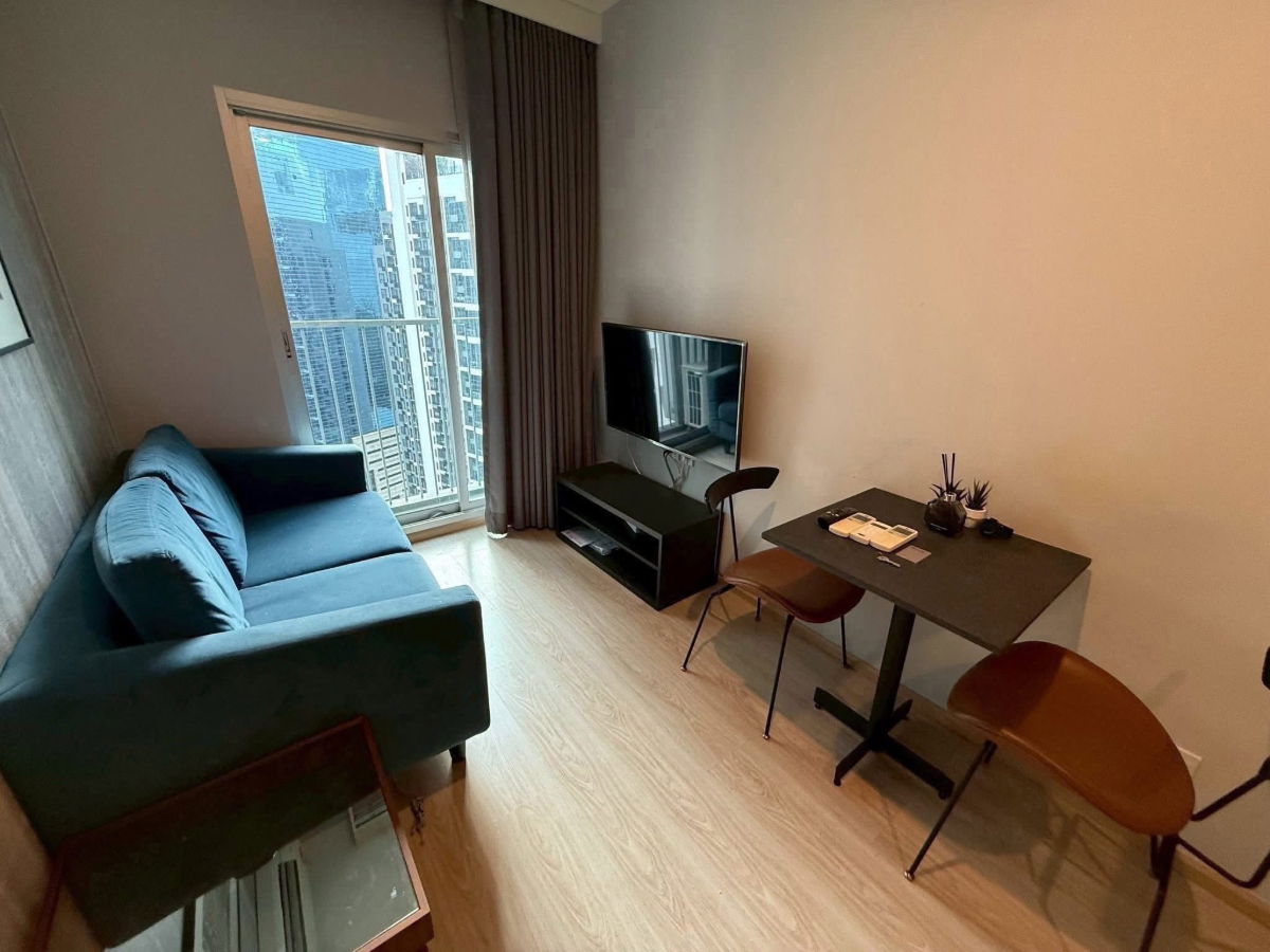 picture R035/Condo for Rent Next to MRT – Noble Revolve Ratchada, Prime Ratchada Location - 5/6