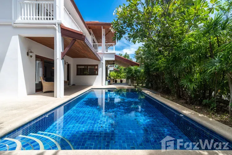 picture Spacious 3-Storey Villa Near the Beach 6052179 - 17/48