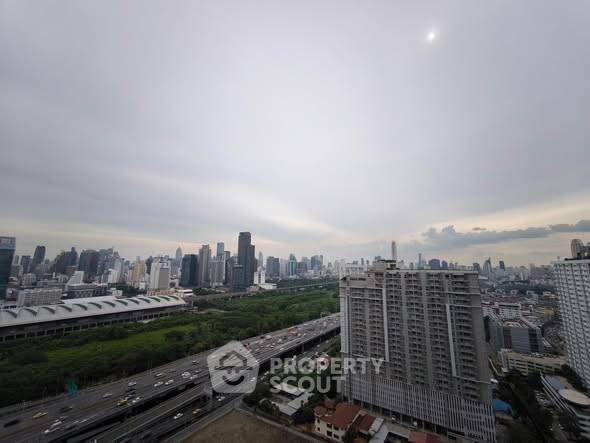รูป คอนโด 2 ห้องนอน 42 ตร.ม. ชั้น 28 Life Asoke - Rama 9 ใกล้ MRT พระราม 9 300 ม. (ID 2657273) - รูปที่ 4/7
