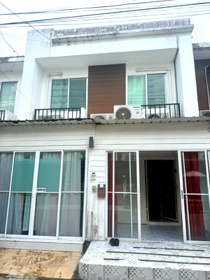 ทาวน์โฮม กรุงเทพมหานคร : ขายบ้านทาวน์โฮม หมู่บ้านอารียา(The Colors1) ลาดปลาเค้า