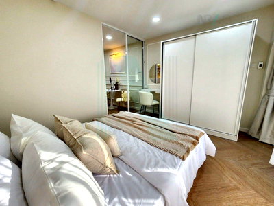 คอนโดให้เช่า : 🎉 ให้เช่าคอนโด ศรีวรา แมนชั่น 1 อาคาร 1 ชั้น 11 1 ห้องนอน ขนาด 40 ตรม ใกล้ บิ๊กซี รัชดาภิเษก