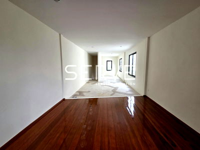 Shophouses for rent Thonburi Vocational College : 🔥3 Stories 4 Baths Commercial Building Open Plan design Good Location Close to  MRT Fai Chai 80 m.  @ Nue Noble Fai Chai Wang Lang