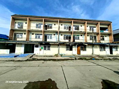 SHOP HOUSE 98 Sq.w. Krathum Baen Samut Sakhon for 8.9M