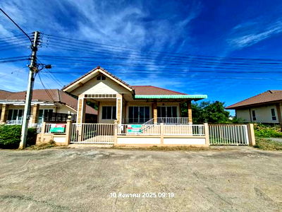 Houses for sale Lopburi : HOME for sale  Chong Sarika Phatthana Nikhom Lopburi
