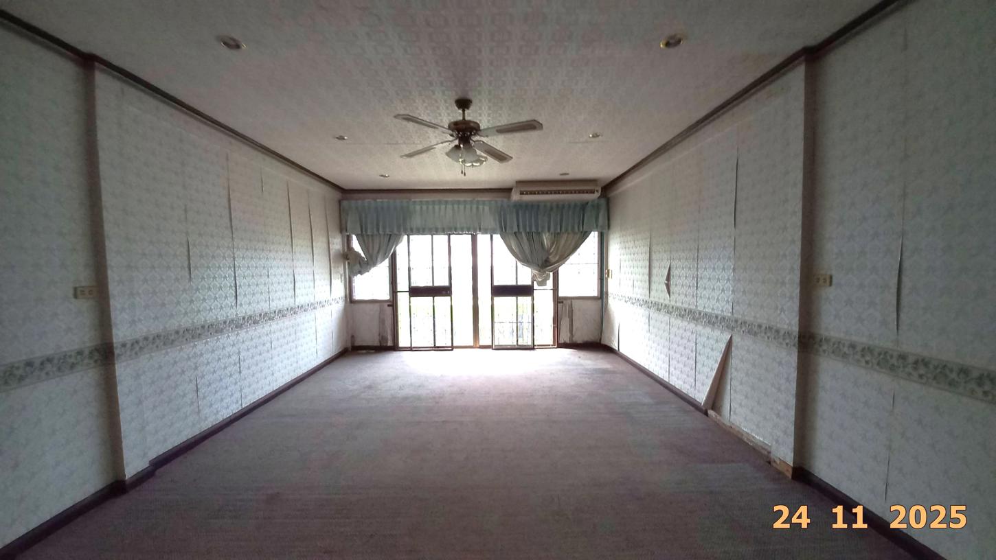 รูป ทาวน์เฮ้าส์ สำหรับขาย - สุรศักดิ์ ศรีราชา ชลบุรี - รูปที่ 20/28