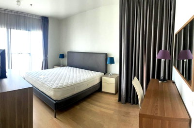 Condos for rent :  DT-5272 For rent Noble Refine Sukhumvit 26 near BTS Phrom Phong.