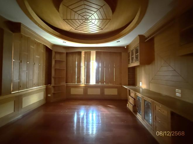 picture HOME for sale  Surasak Si Racha Chonburi - 9/40