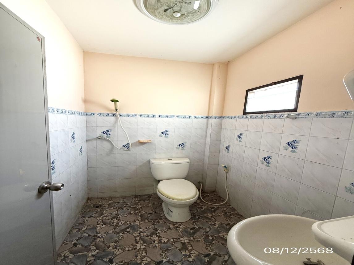 รูป ทาวน์เฮ้าส์ สำหรับขาย - ตะเคียนเตี้ย บางละมุง ชลบุรี - รูปที่ 19/28