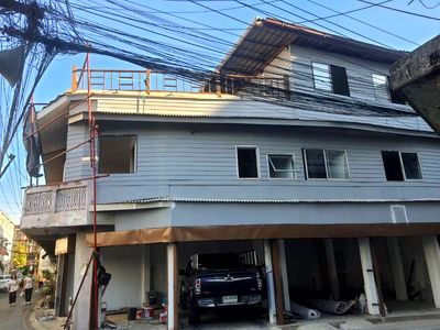 อาคารพาณิชย์ ม.สวนดุสิต : ตึก 2 ชั้น พร้อมดาดฟ้า ห้องมุม 15 ตรว. สามเสน ซ.9 ใกล้ตลาดศรีย่าน สน.สามเสน และโรงพยาบาลวชิระ