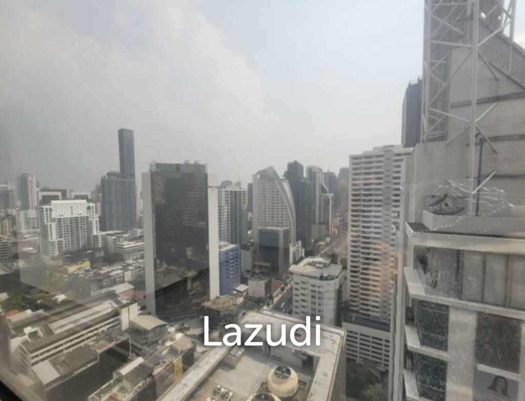 รูป 52 sqm Corner Office for Rent in Sermmit Tower Sukhumvit Asoke Bangkok - รูปที่ 3/5