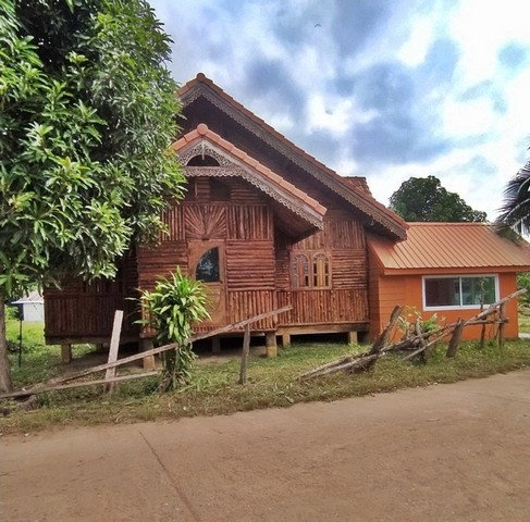 picture FOR SALE  HOUSE PROPERTY  700000 BAHT. - 2/8