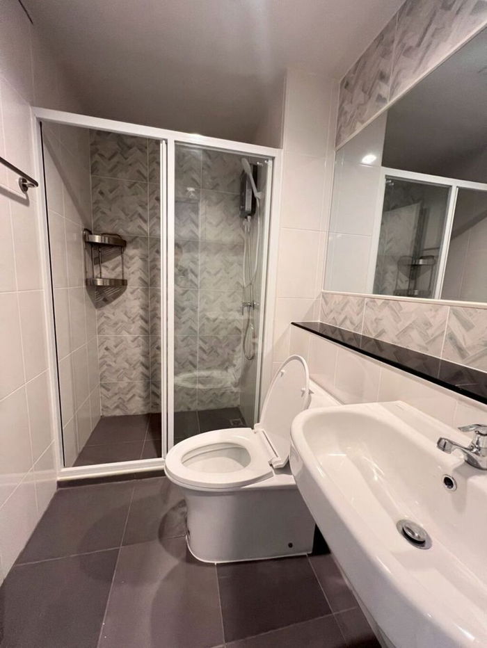 picture For Rent Regent Home Bangna Unit 107/588 (No pets allowed) - 16/17