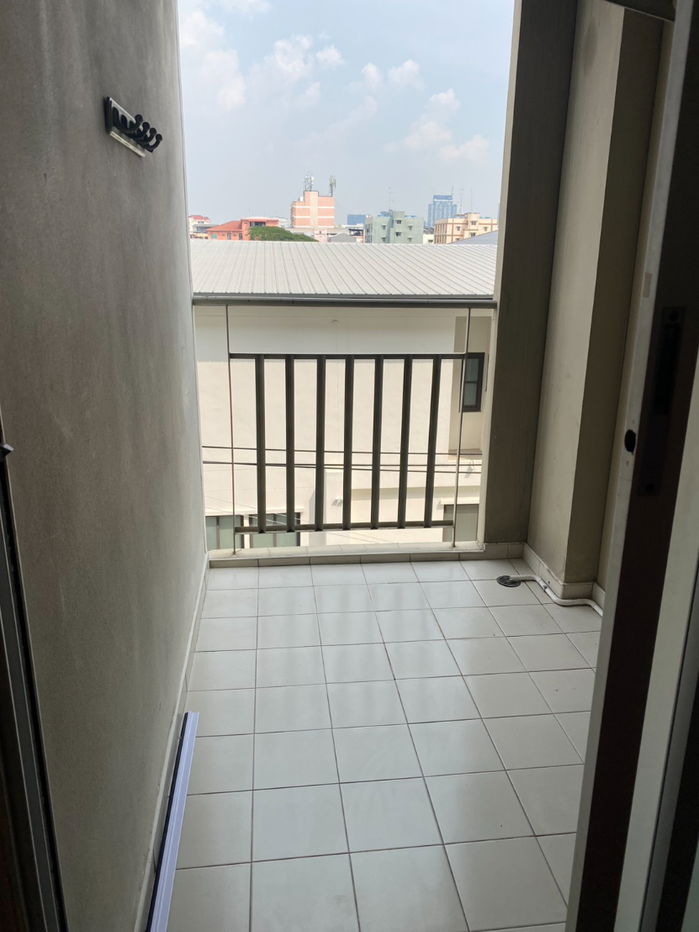 รูป 💥 เช่า ลุมพินี บดินทร์เดชา-ราม ขนาด 28 ตรม. B1 ชั้น 5 ราคา 6,700 บาท พร้อมเฟอร์และเครื่องใช้ไฟฟ้า - รูปที่ 7/7