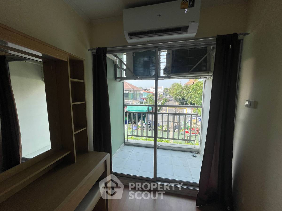 รูป คอนโด 2-ห้องนอน ที่ ลุมพินีวิลล์ ศูนย์วัฒนธรรม ใกล้ MRT ห้วยขวาง (ID 320513) - รูปที่ 5/11