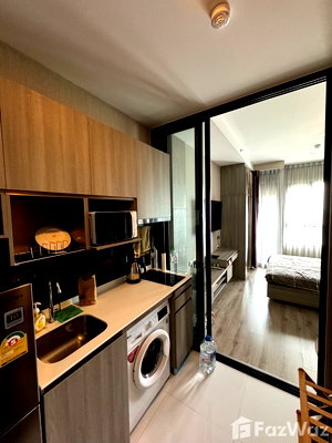 Condos for sale : Studio for Rent at Knightsbridge Prime On Nut 1967429