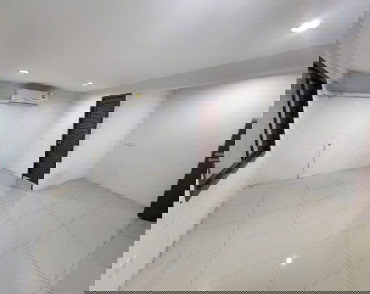 รูป ให้เช่า โฮมออฟฟิศ / ทาวน์โฮม 3 ชั้น โครงการอารี ทาวน์เฮ้าส์ สุขุมวิท 26 / ใกล้ BTS พร้อมพงษ์ เดินได้ 700 เมตร / เหมาะเป็นสำนักงาน จดบริษัทได้ - รูปที่ 9/11