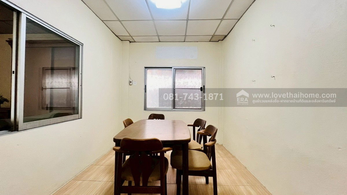 รูป ขายบ้านเดี่ยว หลังมุม พระยาสุเรนทร์8 แยก10 หมู่บ้านแสนนคร โครงสร้างอิฐมอญ ประตูไม้สักแท้ พื้นที่ 53 ตรว. ราคาดีมาก 4.49 ล้านเท่านั้น ใกล้รถไฟฟ้าสีชมพู  - รูปที่ 8/16