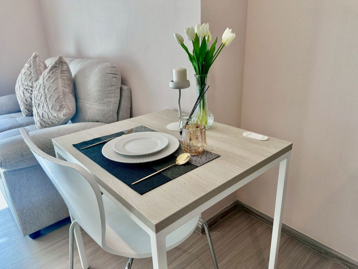 รูป คอนโดโซนเอราวัณ | ติดรถไฟฟ้า 0 เมตร | ห้องสวย | ชั้นสูง | ส่วนกลางครบครัน - รูปที่ 25/34