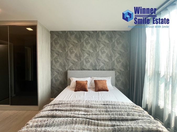 Condo for Sale: Atmoz Tropicana Bangna - Pool View Unit near MRT Sri Eiam Station