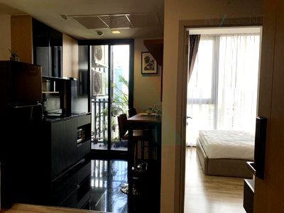 คอนโดให้เช่า : ให้เช่าคอนโด เดอะ ไลน์ จตุจักร-หมอชิต อาคาร 1 ชั้น 17 1 ห้องนอน ขนาด 27.00 ตรม ใกล้ ตลาดจตุจักร